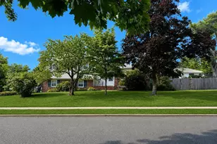 25 Alimar Dr, New Monmouth, NJ 07748 - Photo 1