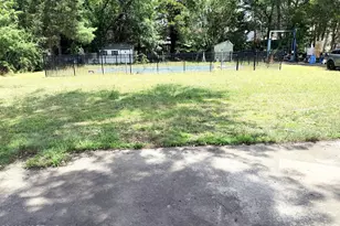 1409 Brookfield Dr, Lakewood, NJ 08701 - Photo 13