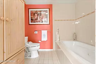 525 Ocean Blvd, Long Branch, NJ 07740 - Photo 21