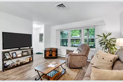126C Farrington Court, Lakewood, NJ 08701 - Photo 9