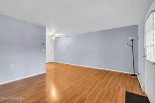 533 Dartmoor Ct, Lakewood, NJ 08701 - Photo 7