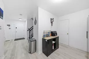 2603 Metedeconk Ct, Freehold, NJ 07728 - Photo 5