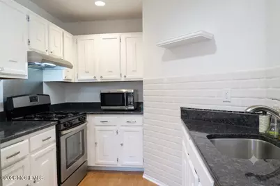 349 Yorkshire Place, Morganville, NJ 07751 - Photo 7