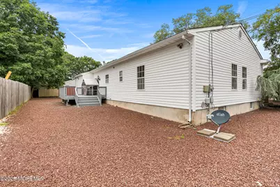 1840 Commonwealth Boulevard, Toms River Township, NJ 08757 - Photo 29