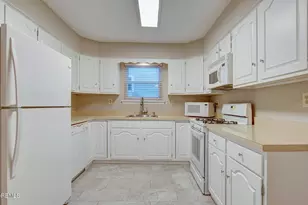 7 Lakeview Dr, Marlboro Township, NJ 07746 - Photo 15