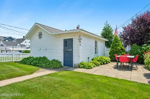 511 Jefferson Ave, Avon by the Sea, NJ 07717 - Photo 35