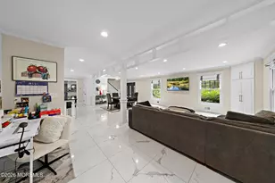 289 Cranberry Rd, Farmingdale, NJ 07727 - Photo 9