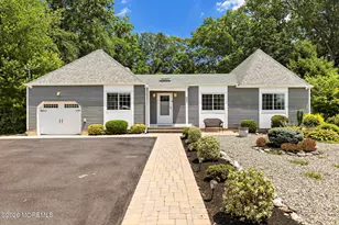 605 Duchess Ct, Toms River Township, NJ 08753 - Photo 3