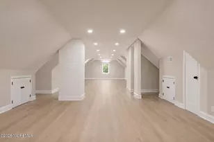 266 Orchard Ave, Belford, NJ 07718 - Photo 33