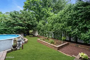 266 Orchard Ave, Belford, NJ 07718 - Photo 23