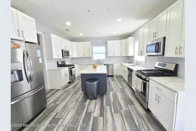 72 Bradhurst Avenue, Lakewood, NJ 08701 - Photo 3