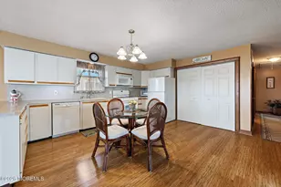 126 E Hudson Dr, Little Egg Harbor, NJ 08087 - Photo 7