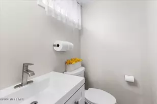 801 Stamford Dr, Neptune Township, NJ 07753 - Photo 29