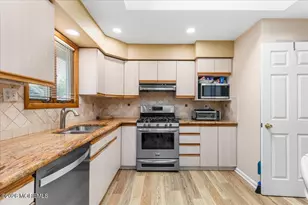 801 Stamford Dr, Neptune Township, NJ 07753 - Photo 11