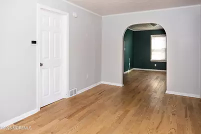 25 Hart Street, Hazlet Township, NJ 07734 - Photo 9