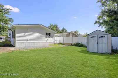 35 Deer Way, Manalapan Township, NJ 07726 - Photo 25