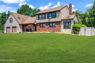 48 Alexandria Dr, Manalapan Township, NJ 07726 - Photo 3