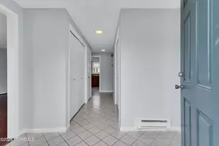 452 Roxbury Ln, Monroe Township, NJ 08831 - Photo 3