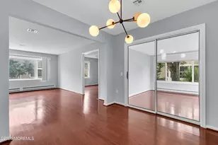 452 Roxbury Ln, Monroe Township, NJ 08831 - Photo 13