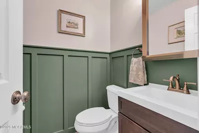 16 Harte Court, Freehold, NJ 07728 - Photo 19