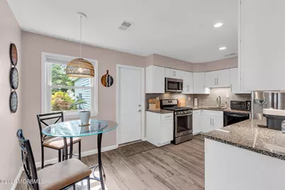 16 Harte Court, Freehold, NJ 07728 - Photo 17