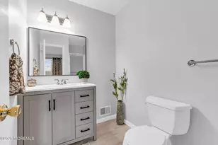 16 Harte Ct, Freehold, NJ 07728 - Photo 29
