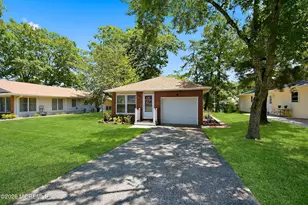 37 Sycamore Rd, Manahawkin, NJ 08050 - Photo 1