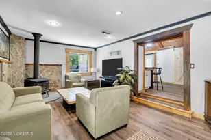 21 Yellowbrook Rd, Freehold, NJ 07728 - Photo 7