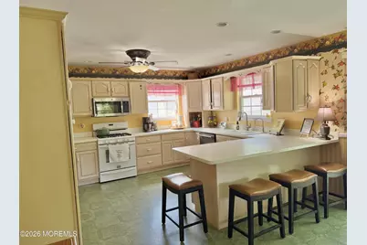 48 Messenger Court, Toms River Township, NJ 08753 - Photo 5