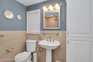 24 Village Ln, Middletown, NJ 07748 - Photo 23