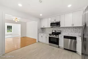 9B Melborn Dr, Monroe Township, NJ 08831 - Photo 9
