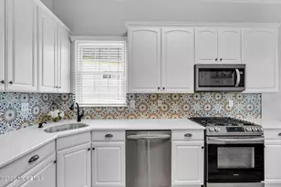 25 Silverspring Dr, Lakewood, NJ 08701 - Photo 21