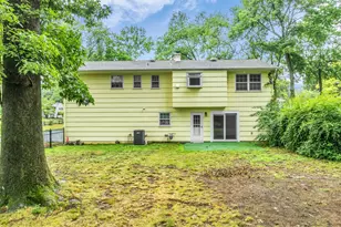 94 Leedsville Dr, Lincroft, NJ 07738 - Photo 29