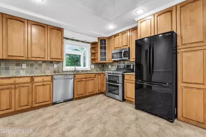 94 Leedsville Drive, Lincroft, NJ 07738 - Photo 15