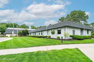 910A Liverpool Cir, Manchester Township, NJ 08759 - Photo 43