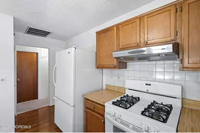 157 Pulaski Boulevard, Toms River Township, NJ 08757 - Photo 11