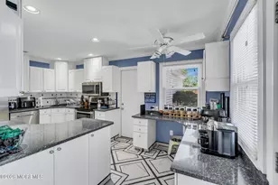 9 Frost Ct, Freehold, NJ 07728 - Photo 5