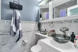9 Frost Ct, Freehold, NJ 07728 - Photo 17