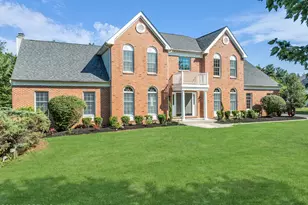 411 Peter Forman Dr, Freehold, NJ 07728 - Photo 3