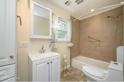 318 Hemlock Drive, Lanoka Harbor, NJ 08734 - Photo 15