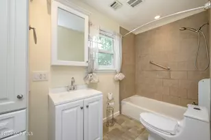 318 Hemlock Dr, Lanoka Harbor, NJ 08734 - Photo 15