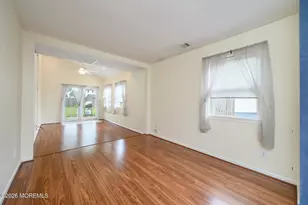 318 Hemlock Dr, Lanoka Harbor, NJ 08734 - Photo 5