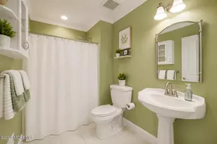 653 Neptune Ave, Beachwood, NJ 08722 - Photo 21
