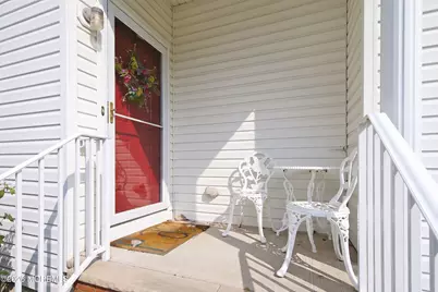10 Wordsworth Court, Hightstown, NJ 08520 - Photo 3