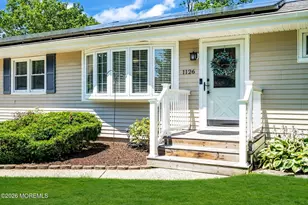 1126 Overlook Dr, Toms River Township, NJ 08753 - Photo 3
