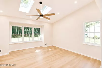 99 Oak Lane, Eatontown, NJ 07724 - Photo 9