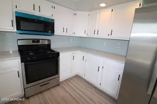 17 W Delaware Dr, Little Egg Harbor, NJ 08087 - Photo 5