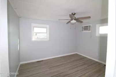 17 W Delaware Drive, Little Egg Harbor, NJ 08087 - Photo 13