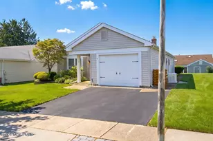 15 Sandhurst St, Manchester Township, NJ 08759 - Photo 3