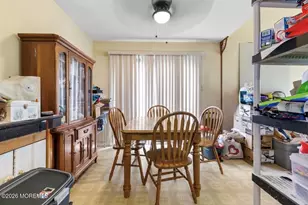 546 Roosevelt Ave, Toms River Township, NJ 08753 - Photo 5